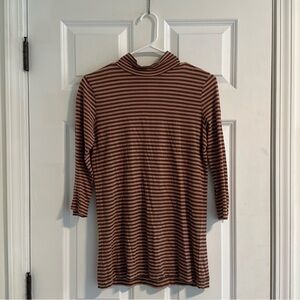 Demylee New York Cotton Mock Neck Top size M